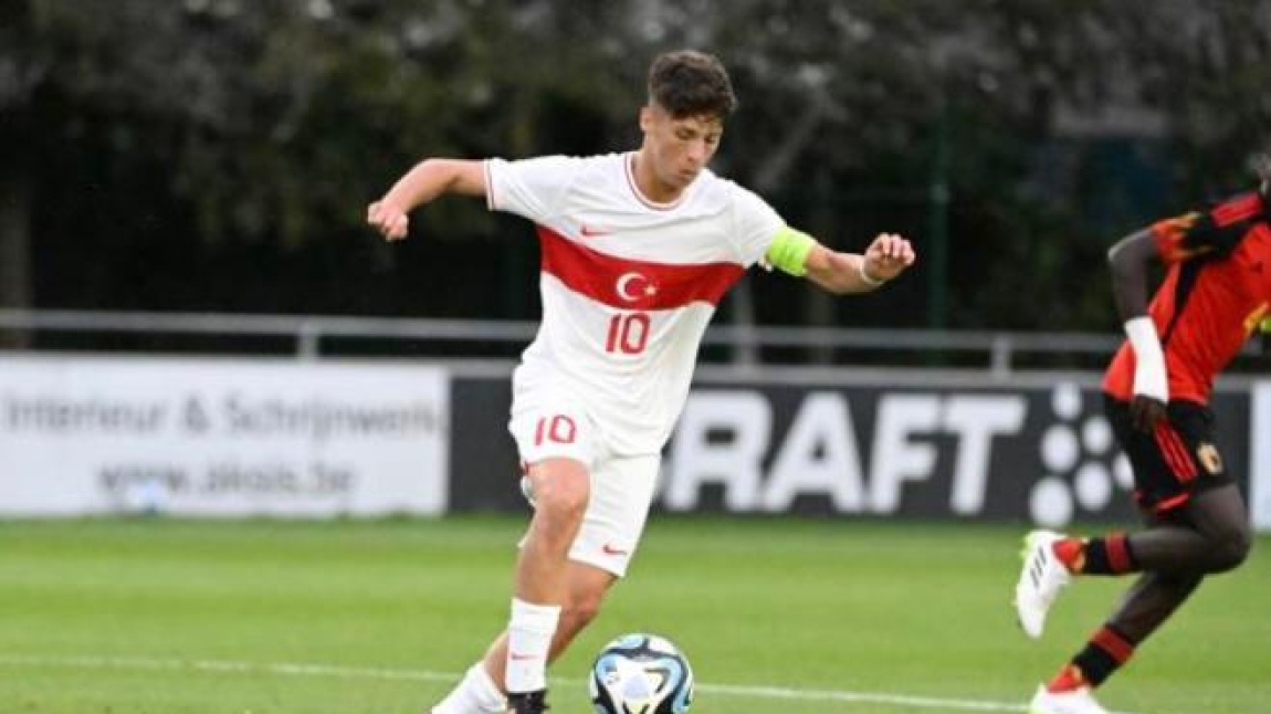 Okulumuz Öğrencisi Furkan Koçak, U16 Milli Takımımızı Gururlandırdı.
